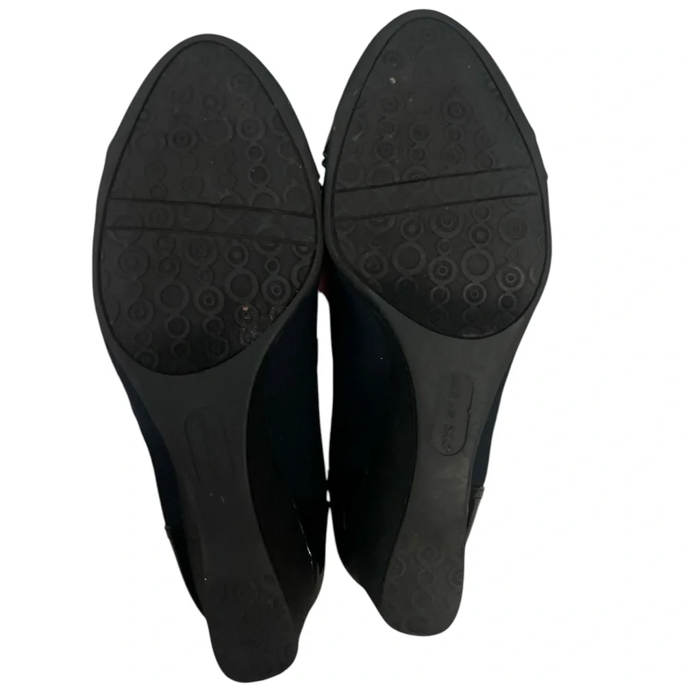 Anne Klein Women's Black Patent and Blue Microfiber Wedge Size 9.5